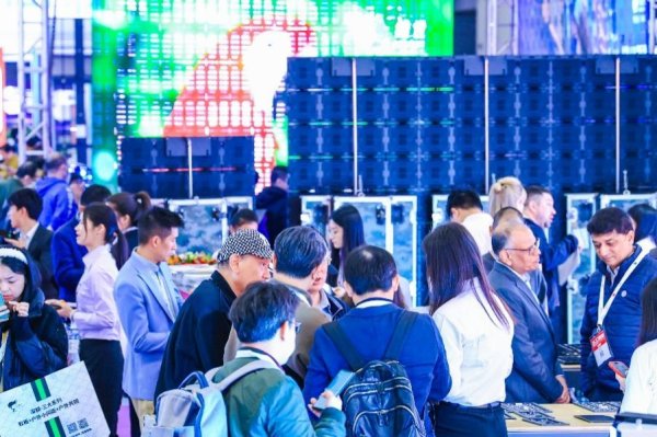 开云体育(中国)官方网站以及数智化对告白制作工夫的更变-开云